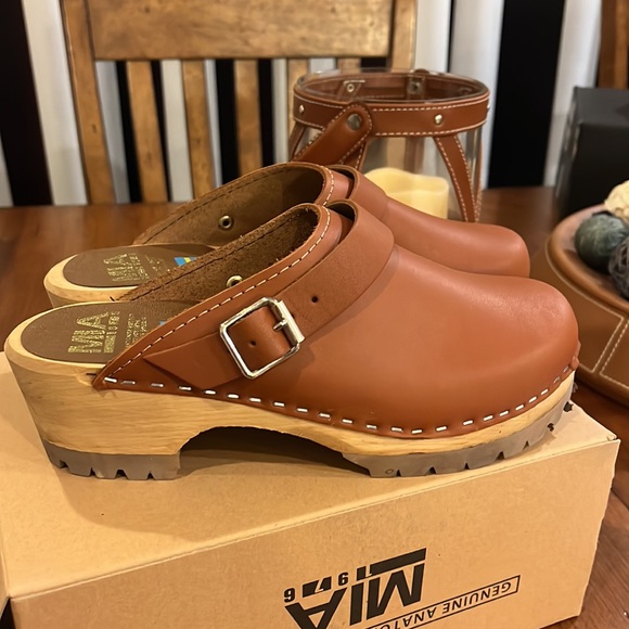 Mia Ebba Lug Leather Swedish Anatomisk Clogs Shoes Luggage Womens Size 7 Euro 37 - Picture 2 of 12